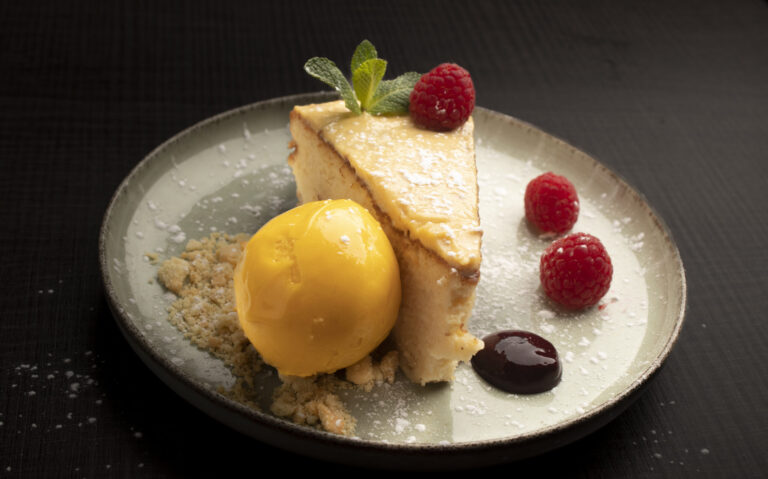 Tarta tres leches en Misky Hallpa